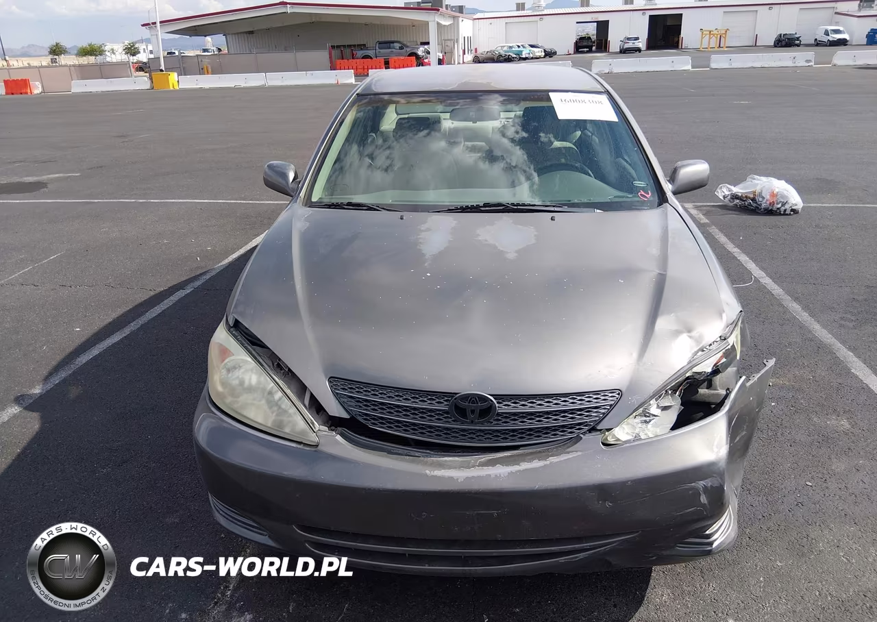 2003 Toyota Camry Le VIN:4T1BE32K73U739711 - 12