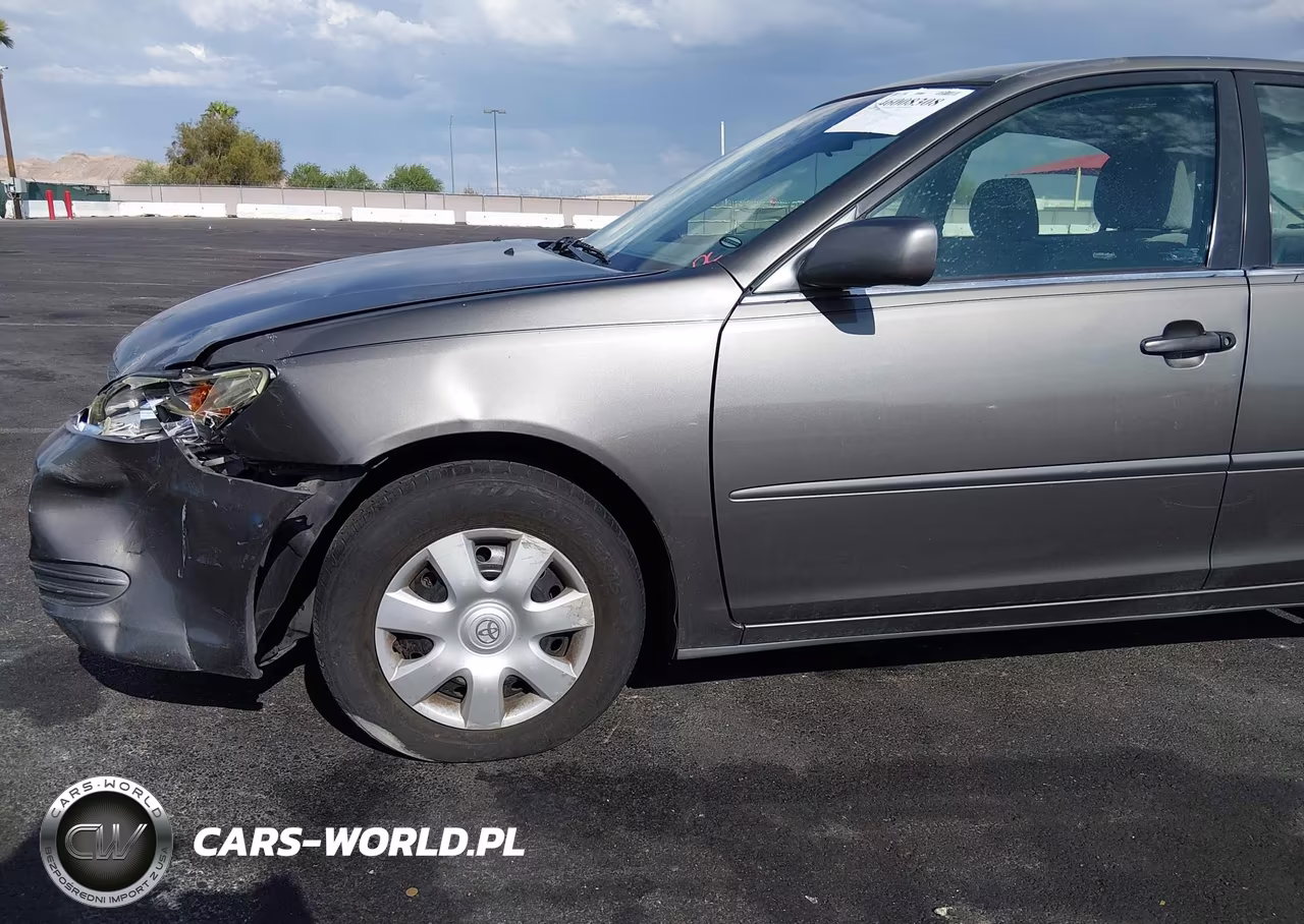 2003 Toyota Camry Le VIN:4T1BE32K73U739711 - 6