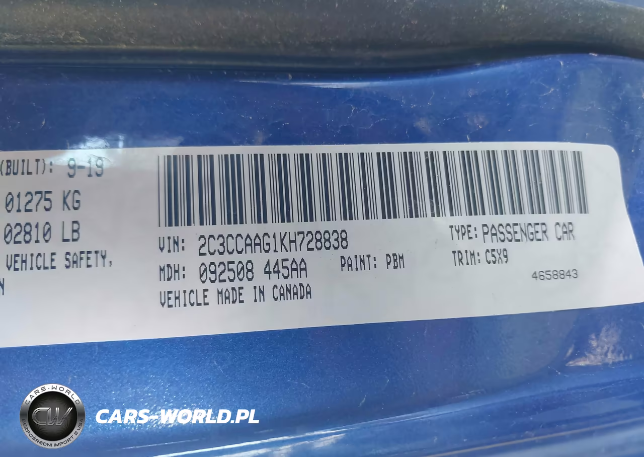2019 Chrysler 300 Touring VIN:2C3CCAAG1KH728838 - 9