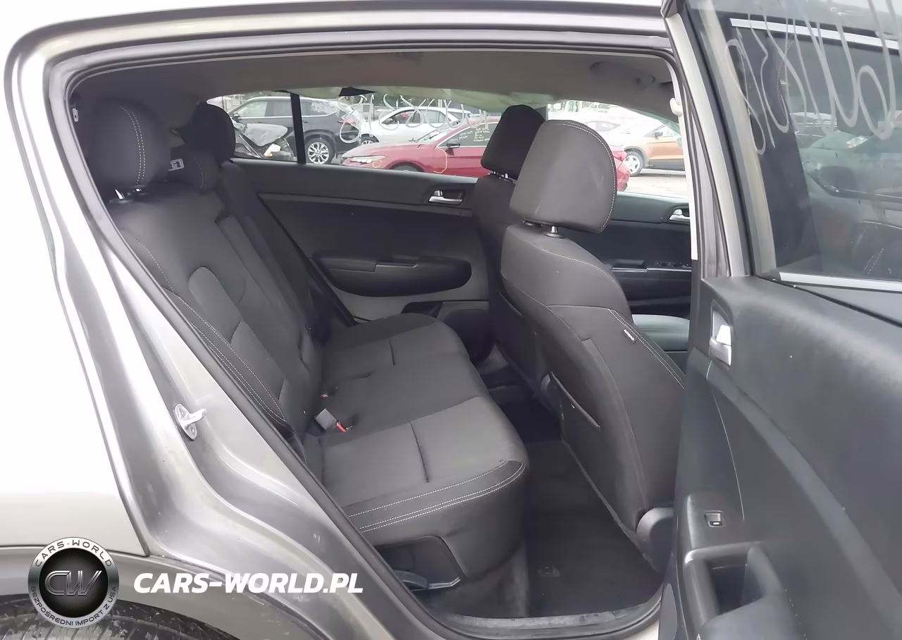 2019 Kia Sportage Lx VIN:KNDPMCAC0K7560396 - 8