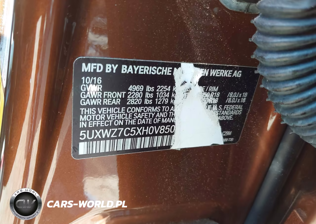2017 BMW X3 Sdrive28I VIN:5UXWZ7C5XH0V85079 - 9