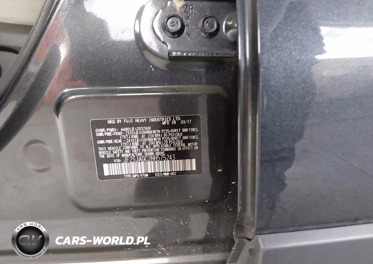 2017 Subaru Forester 2.5I Premium VIN:JF2SJAGC2HH575243 - 9