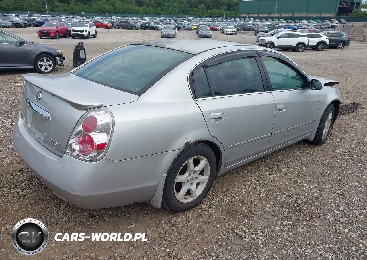 2005 Nissan Altima 2.5 S VIN:1N4AL11D95C235415 - 4
