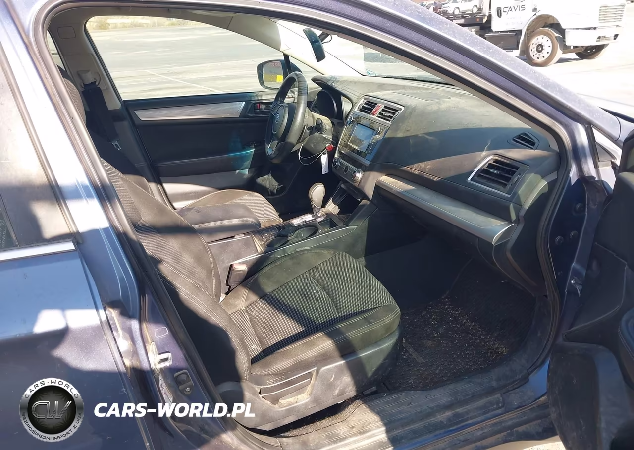 2018 Subaru Outback 2.5I VIN:4S4BSAAC9J3341765 - 5