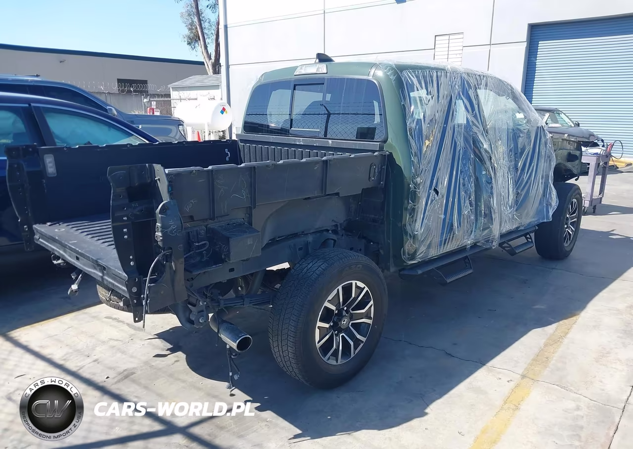 2021 Toyota Tacoma Trd Sport VIN:3TMAZ5CNXMM159707 - 4