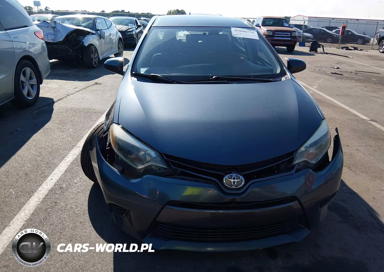2015 Toyota Corolla Le VIN:2T1BURHE7FC472762 - 12