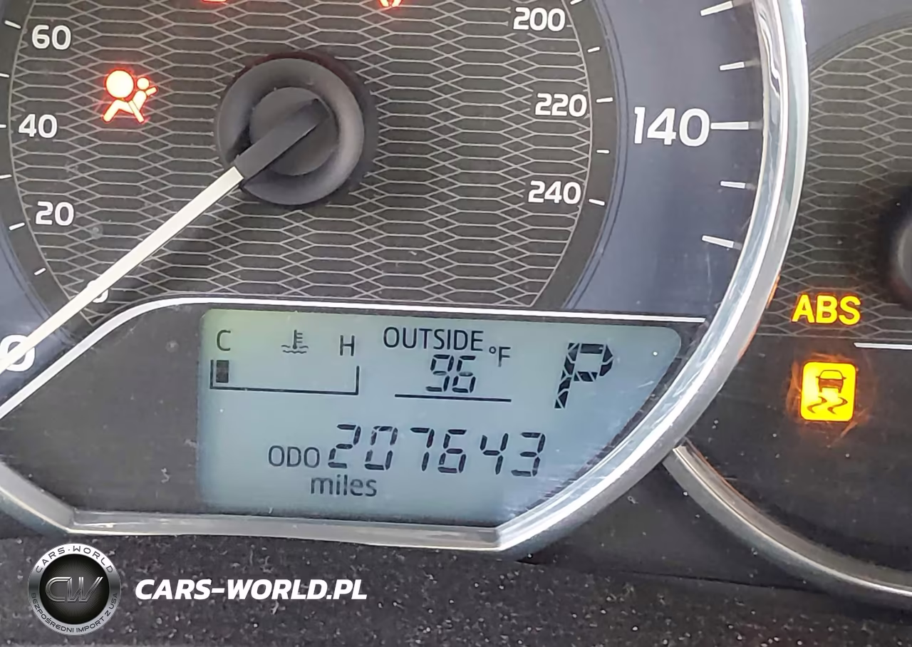 2015 Toyota Corolla Le VIN:2T1BURHE7FC472762 - 15