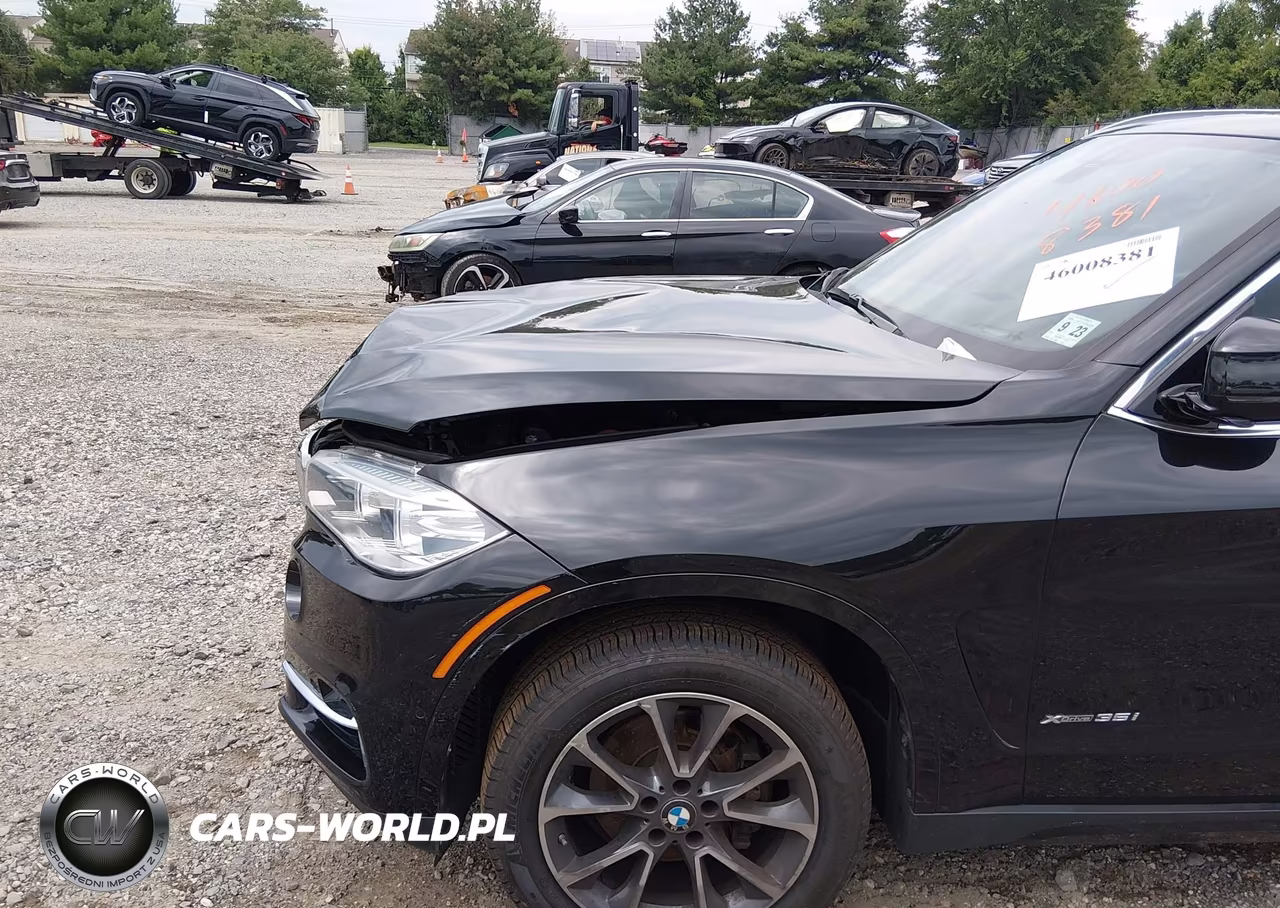 2018 BMW X5 xDrive35I VIN:5UXKR0C54J0Y05330 - 17
