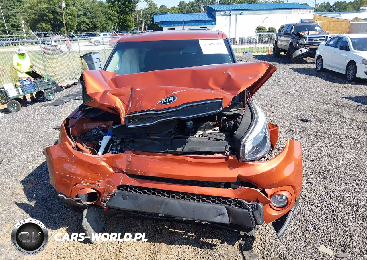 2018 Kia Soul + VIN:KNDJP3A57J7596387 - 12