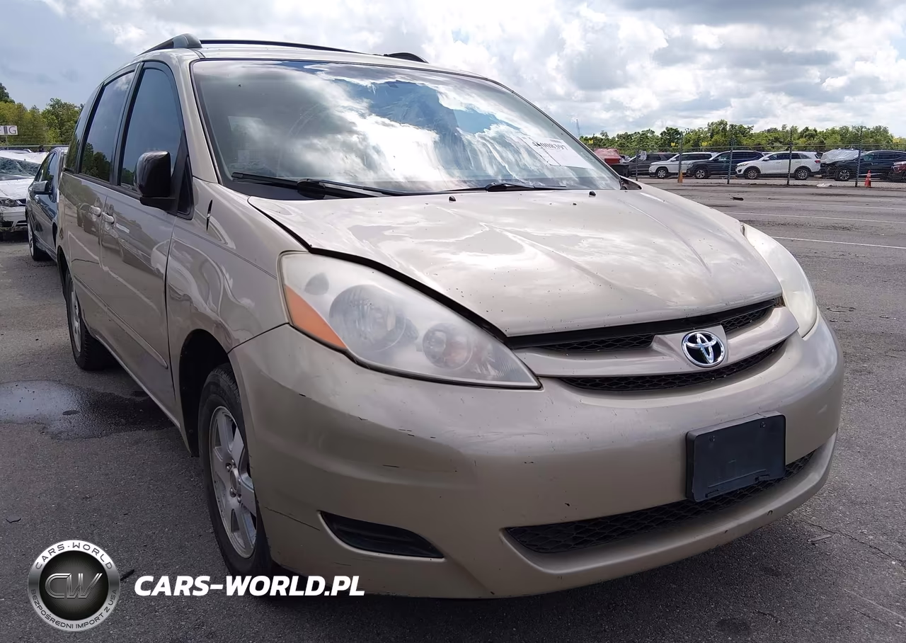 2009 Toyota Sienna Le – zdjęcie 1 z 11