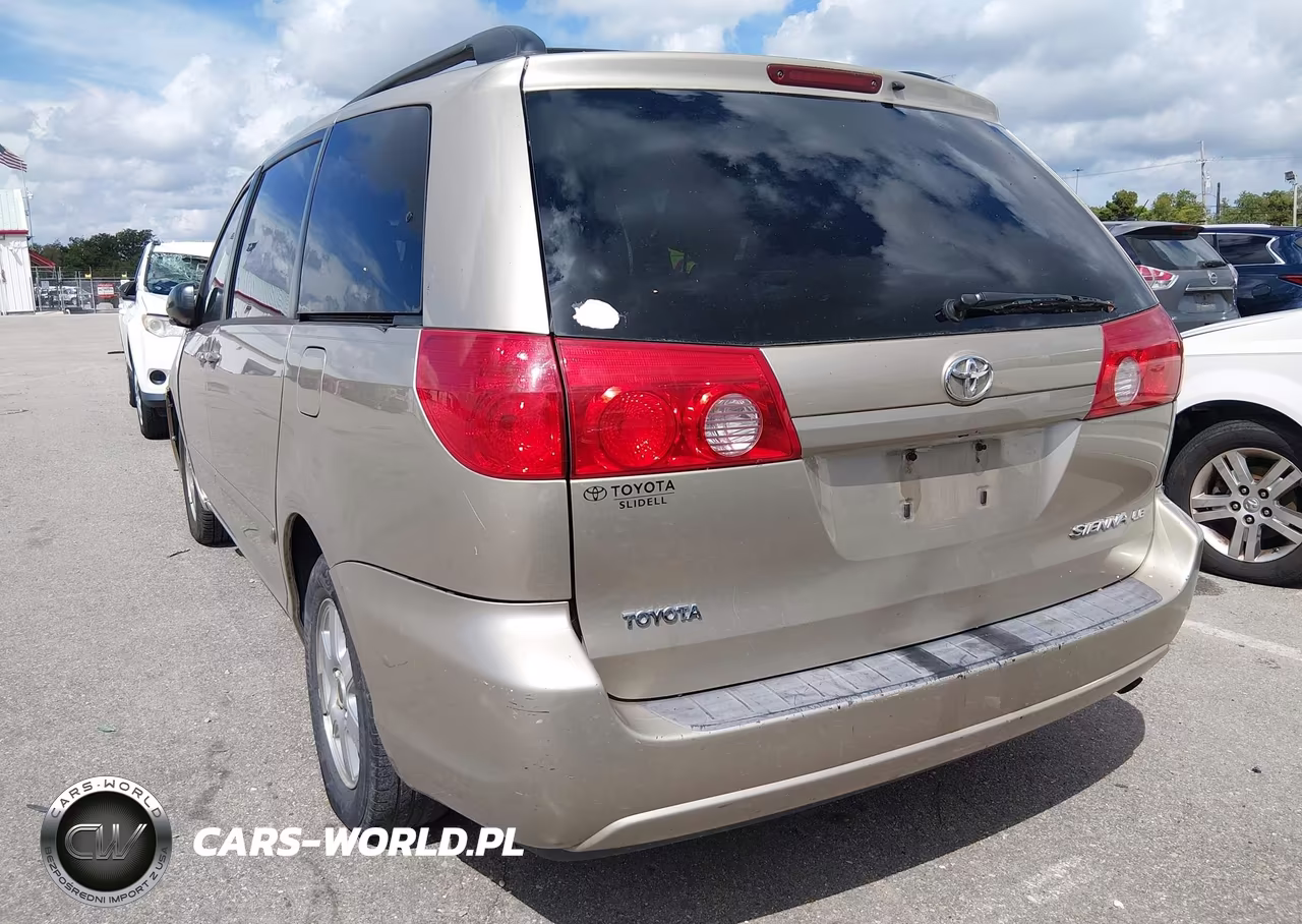 2009 Toyota Sienna Le VIN:5TDZK23C29S251812 - 3