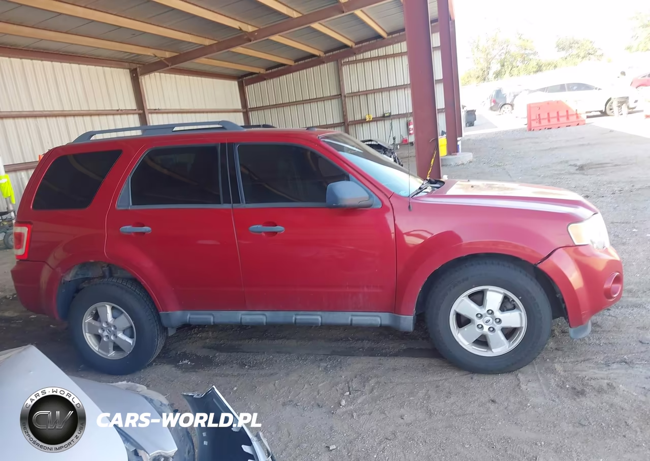2010 Ford Escape Xlt VIN:1FMCU0DG1AKA36144 - 13