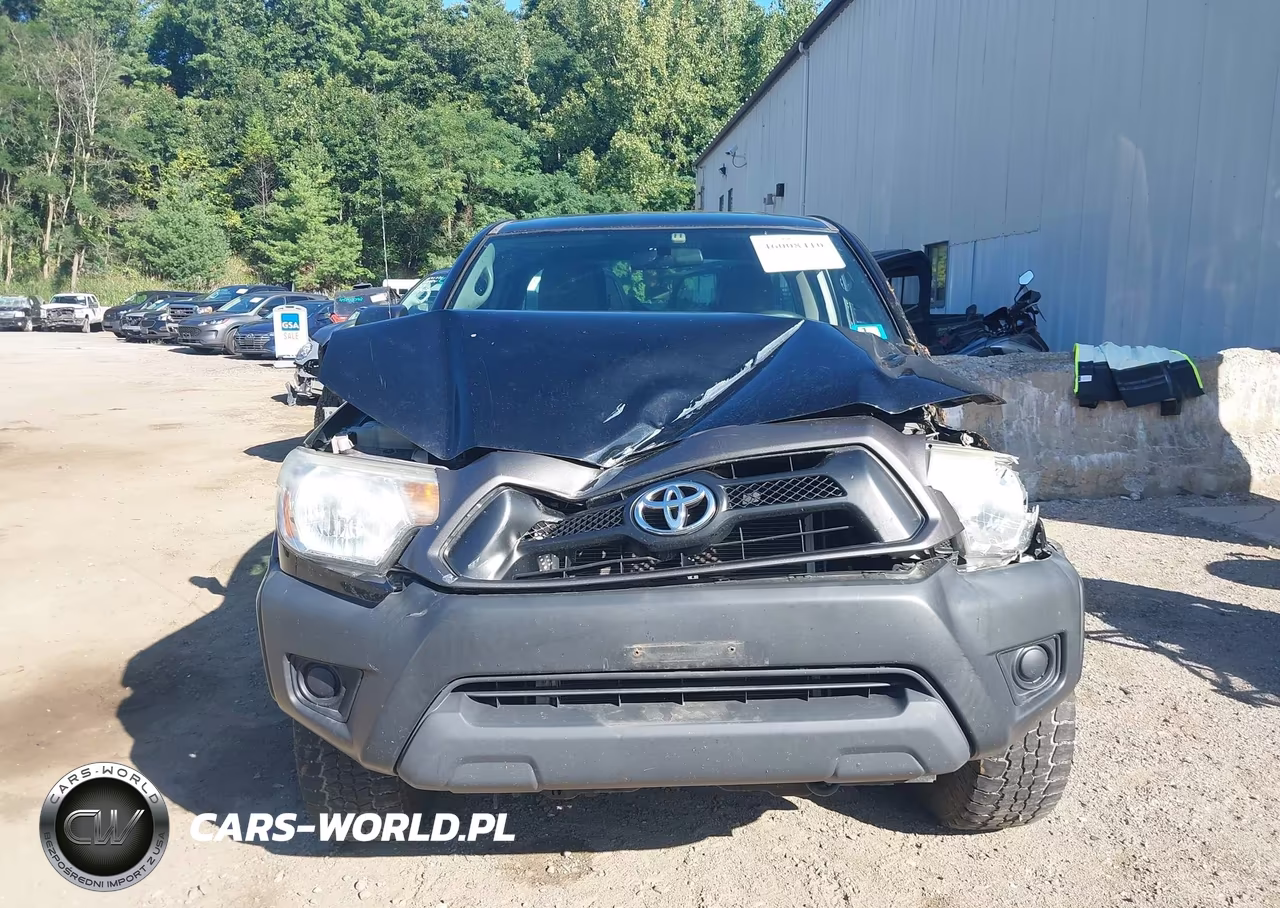 2012 Toyota Tacoma VIN:5TFUX4EN3CX011983 - 12