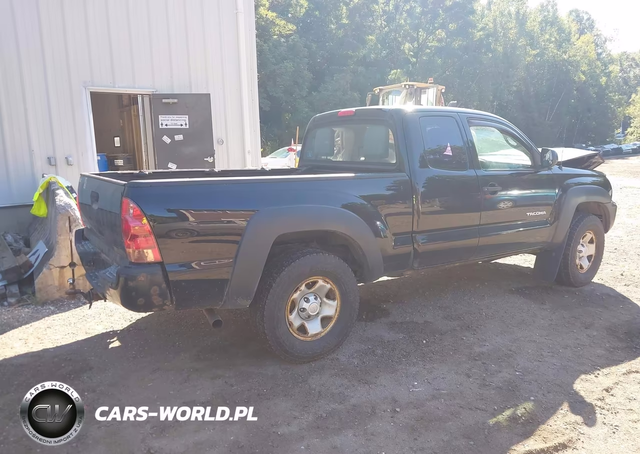 2012 Toyota Tacoma VIN:5TFUX4EN3CX011983 - 4