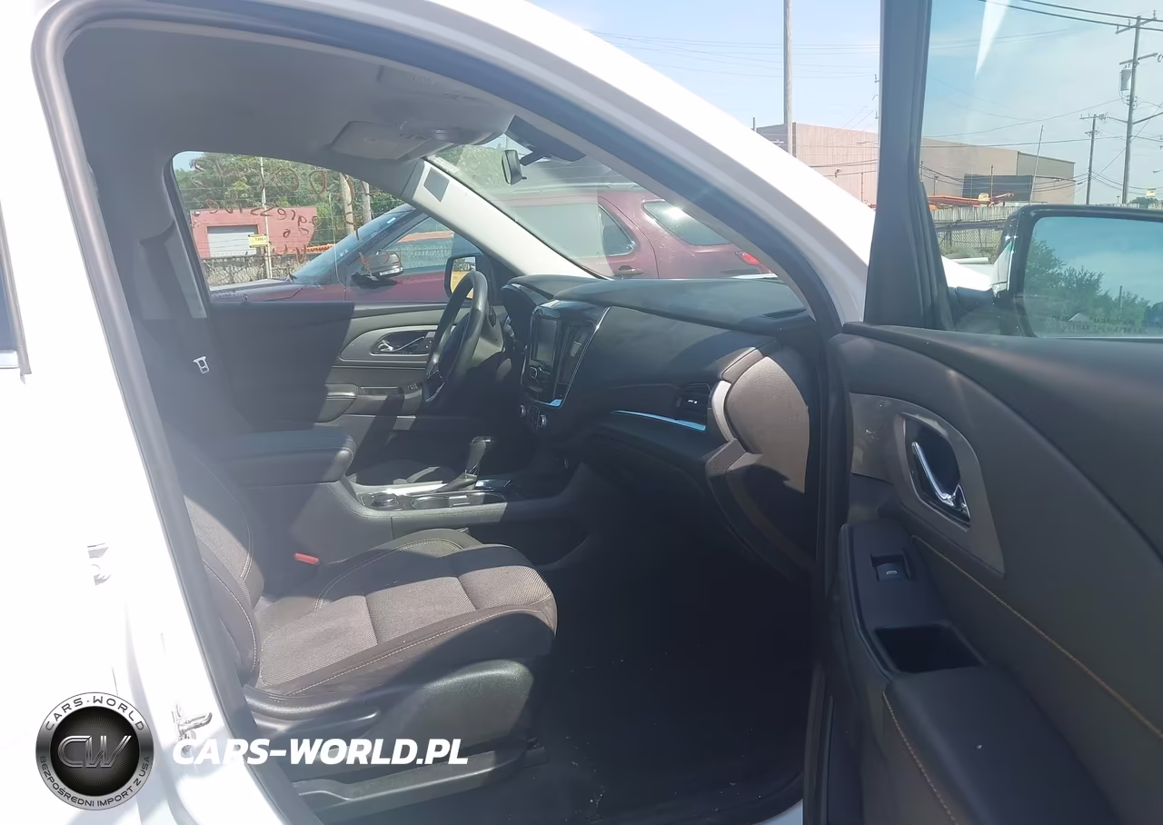 2019 Chevrolet Traverse Ls VIN:1GNERFKW9KJ240975 - 5
