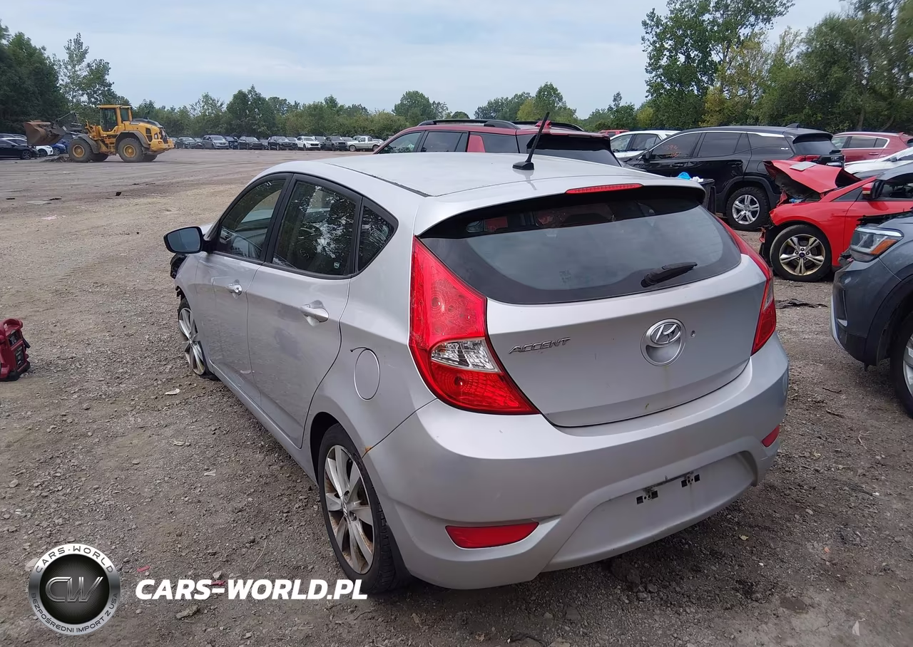 2012 Hyundai Accent Se VIN:KMHCU5AE5CU006281 - 3