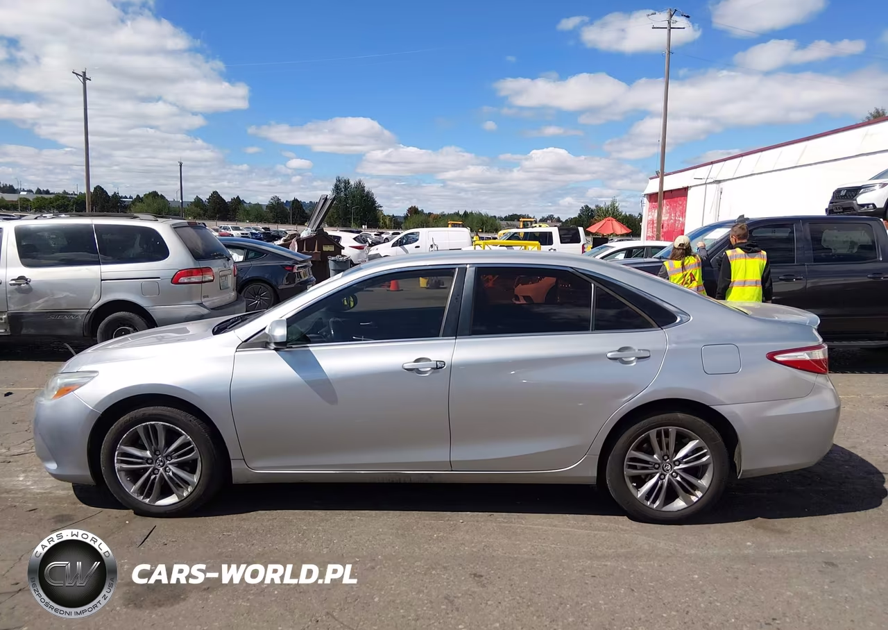 2015 Toyota Camry Se VIN:4T1BF1FK5FU897626 - 14