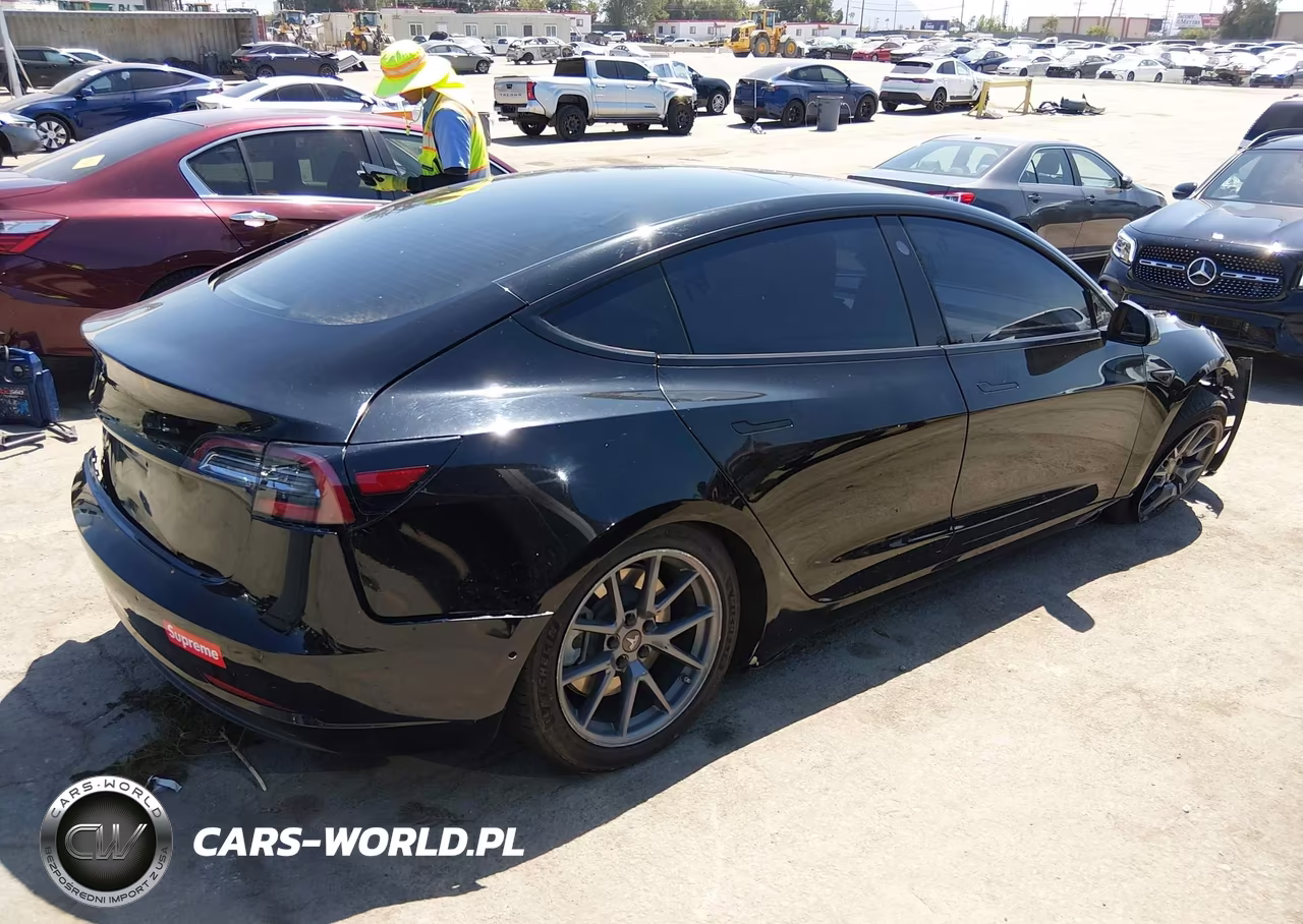 2021 Tesla Model 3 Long Range Dual Motor All-Wheel Drive VIN:5YJ3E1EB4MF066251 - 4
