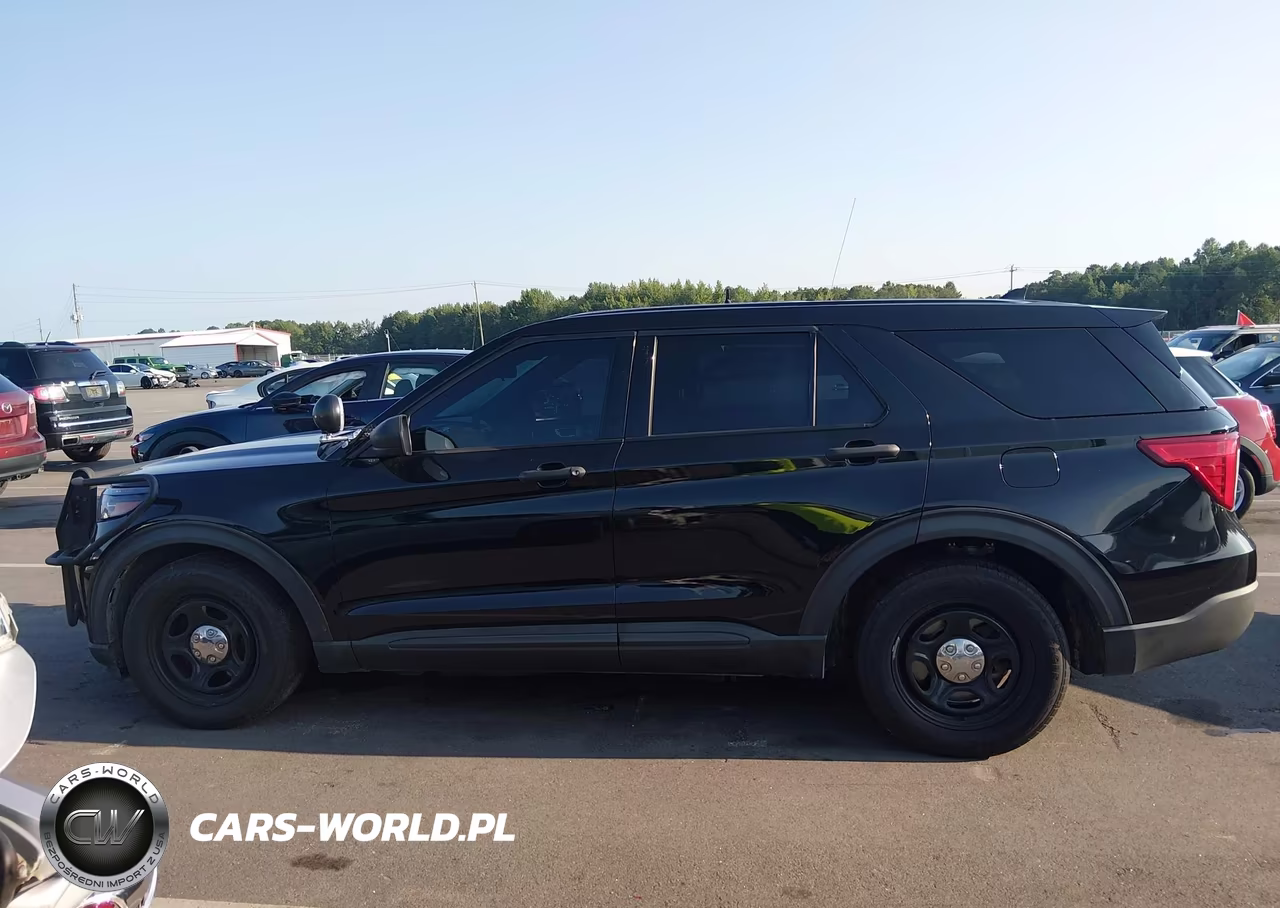 2021 Ford Police Interceptor Utility VIN:1FM5K8AC5MGC30682 - 14