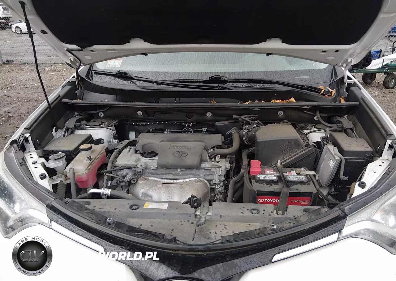 2018 Toyota Rav4 Le VIN:2T3BFREV3JW752837 - 10