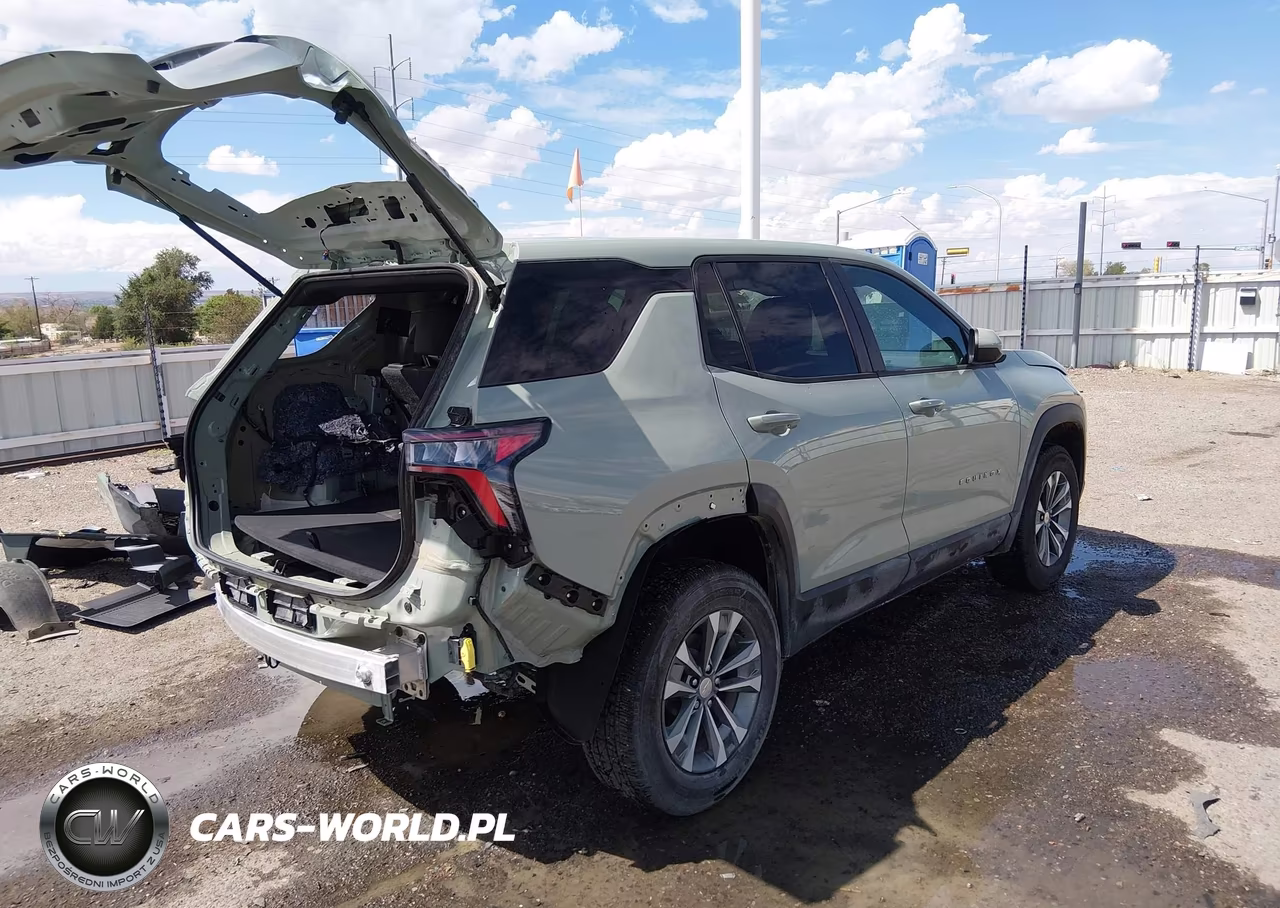2026 Chevrolet Equinox Fwd Lt VIN:3GNAXHEG5TL271798 - 4