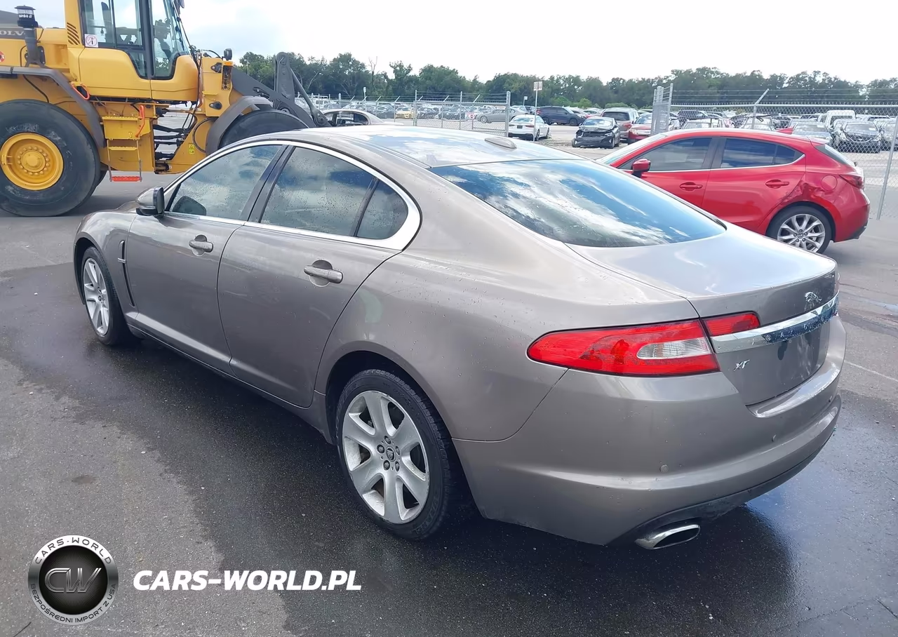 2011 Jaguar Xf VIN:SAJWA0FB2BLR91849 - 3