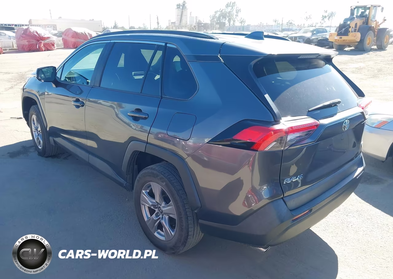 2022 Toyota Rav4 Xle VIN:2T3P1RFV8NC282279 - 3