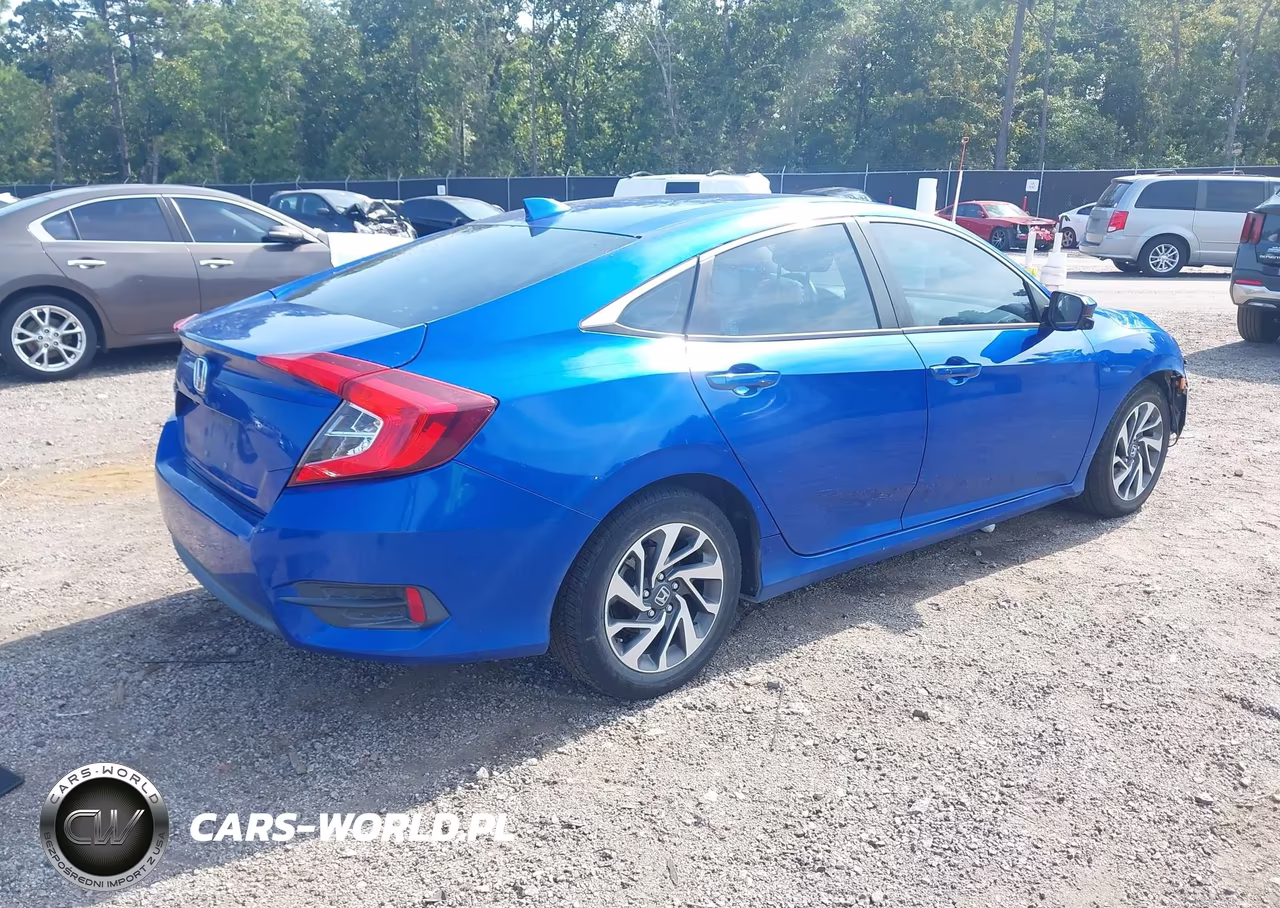 2017 Honda Civic Ex VIN:19XFC2F70HE021869 - 4