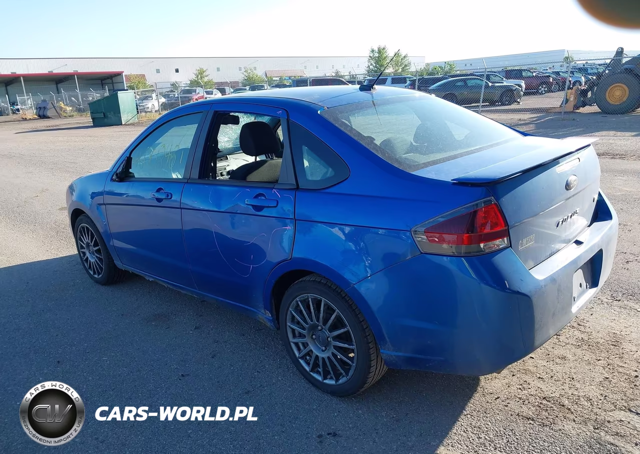 2010 Ford Focus Ses VIN:1FAHP3GN0AW129457 - 3