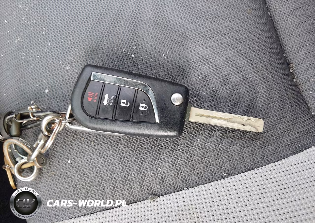 2023 Toyota Corolla Le VIN:5YFB4MDE3PP073292 - 11