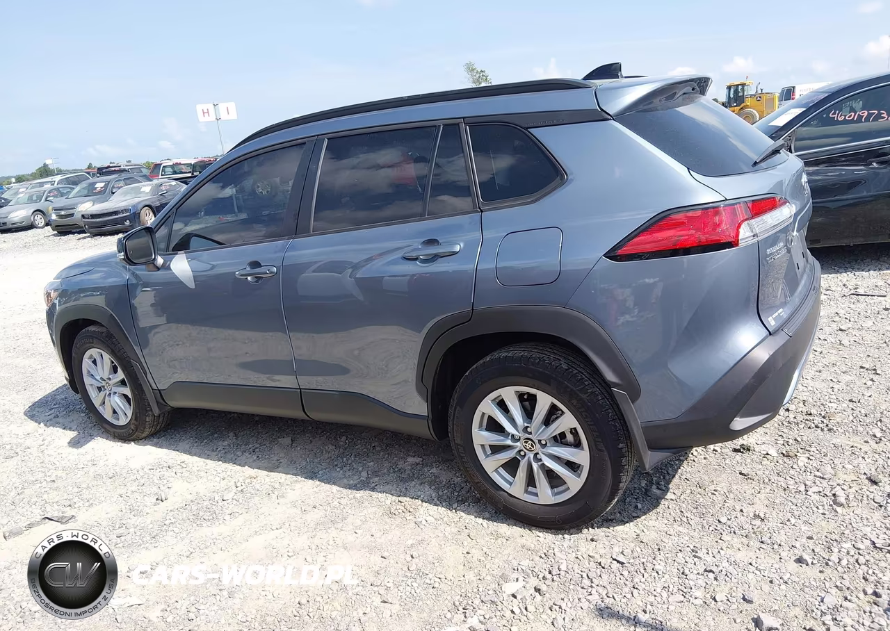 2025 Toyota Corolla Cross Le VIN:7MUCAABG8SV125327 - 15
