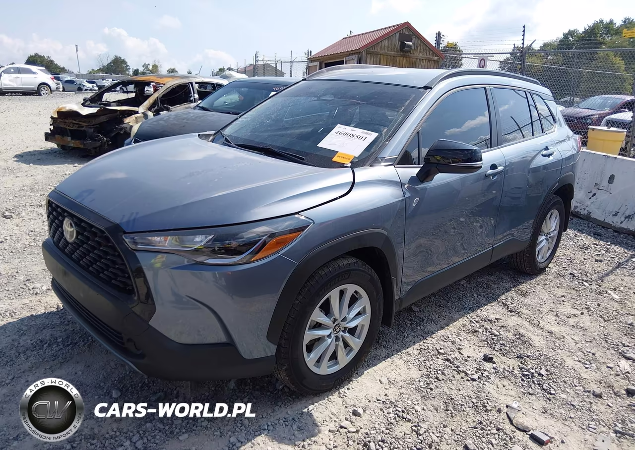 2025 Toyota Corolla Cross Le VIN:7MUCAABG8SV125327 - 2