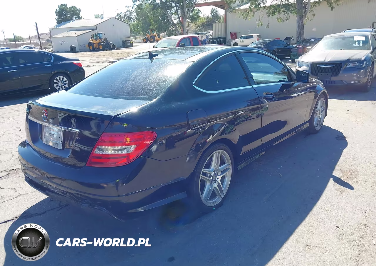 2015 Mercedes-Benz C 250 VIN:WDDGJ4HB9FG356753 - 4