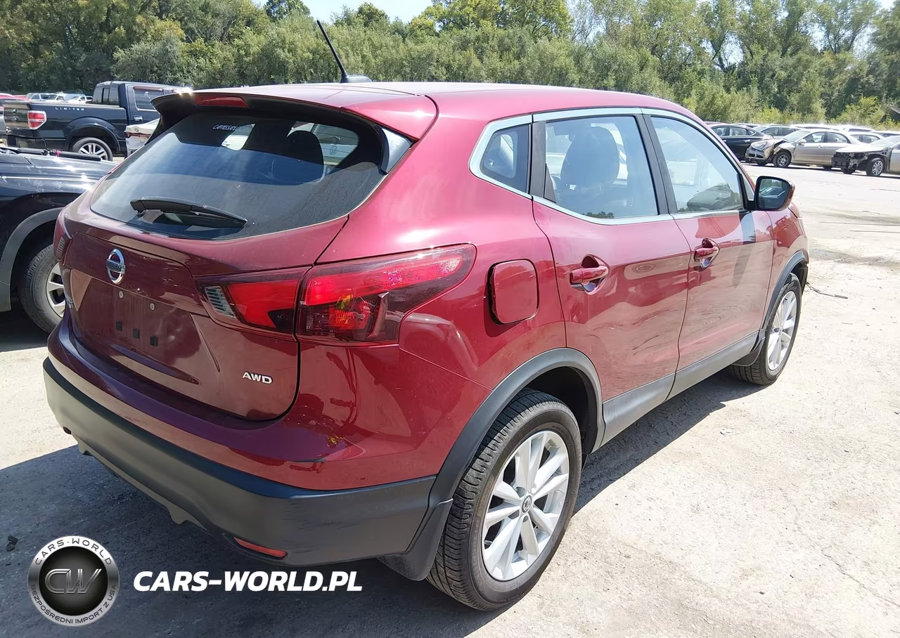 2019 Nissan Rogue Sport S VIN:JN1BJ1CRXKW332634 - 4
