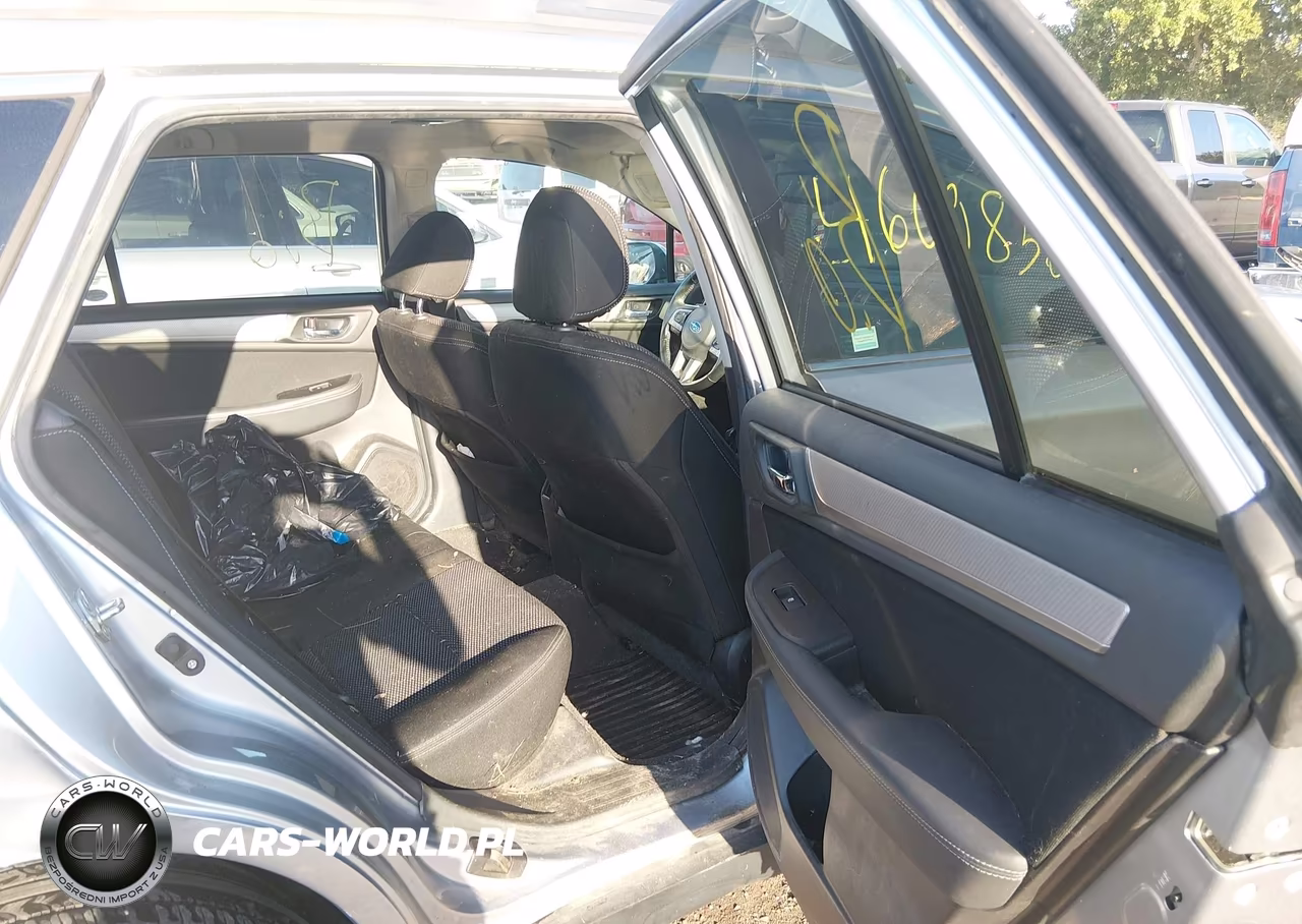 2016 Subaru Outback 2.5I Premium VIN:4S4BSBHC1G3201097 - 8
