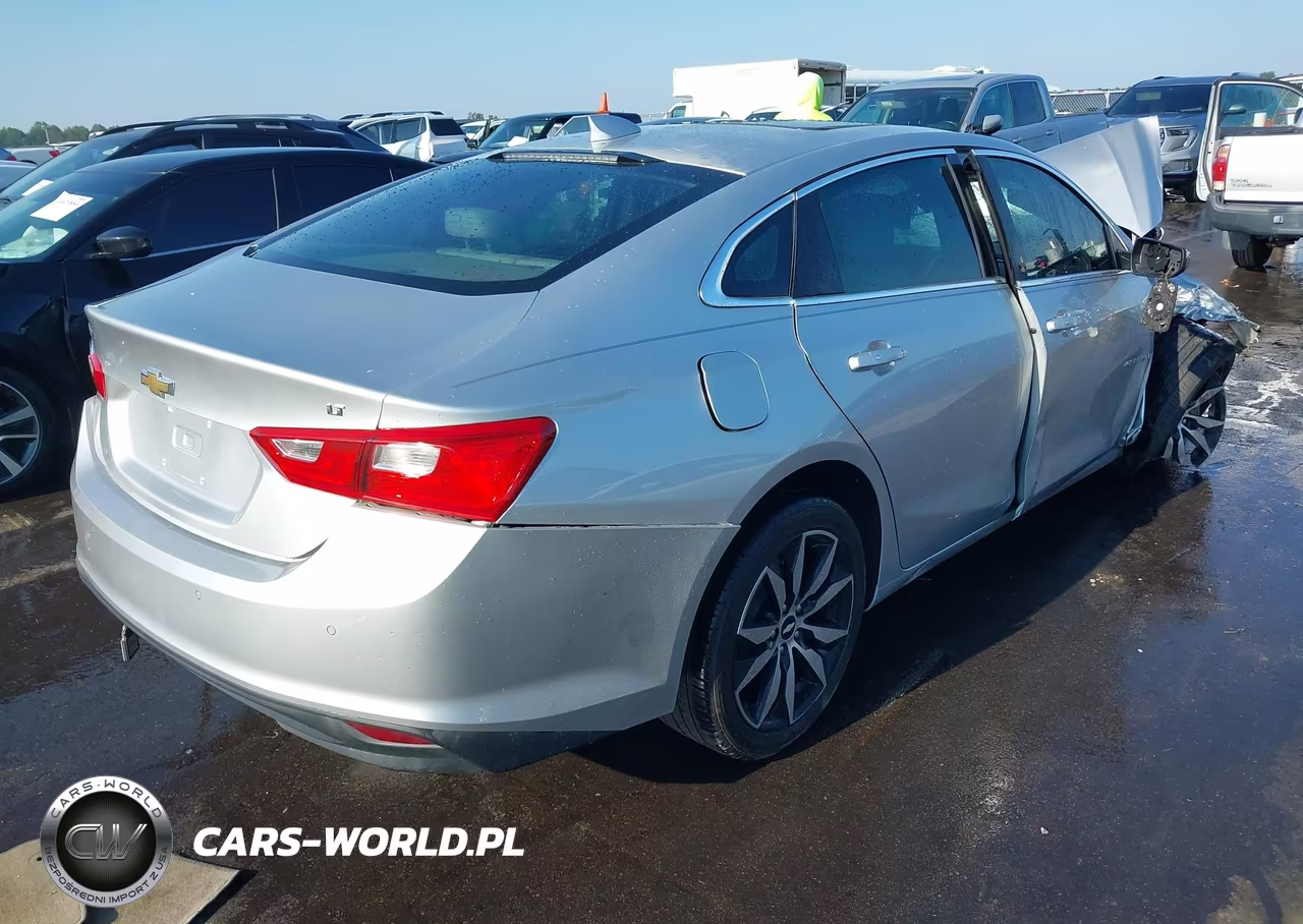 2016 Chevrolet Malibu 1Lt VIN:1G1ZE5ST8GF199683 - 4