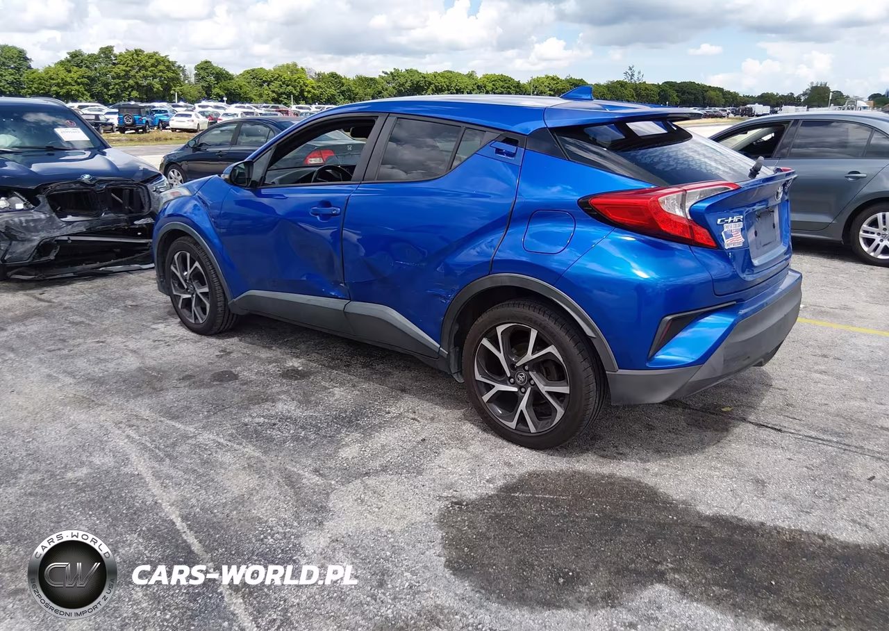 2018 Toyota C-Hr Xle VIN:NMTKHMBX8JR040620 - 3