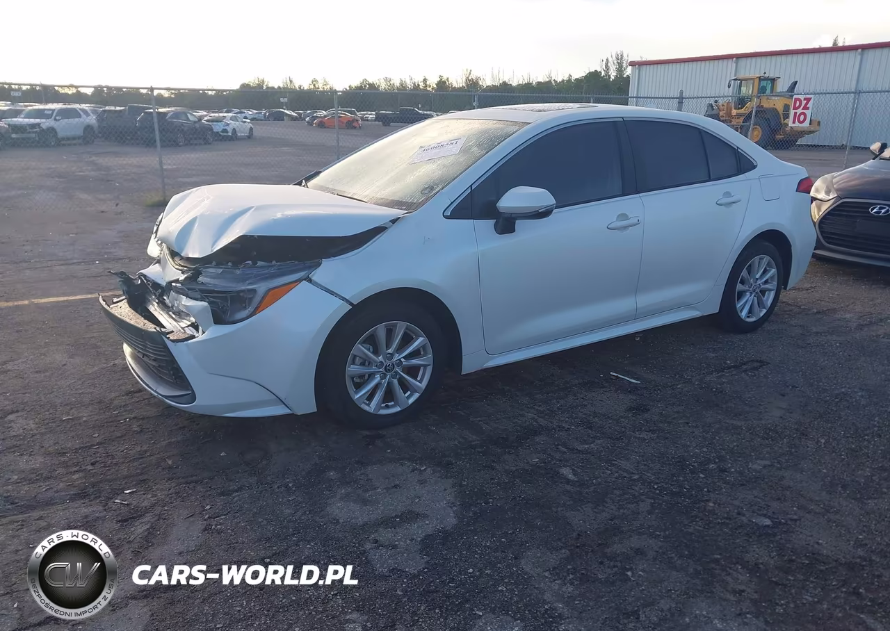 2025 Toyota Corolla Hybrid Xle VIN:JTDBCMFEXSJ039539 - 2