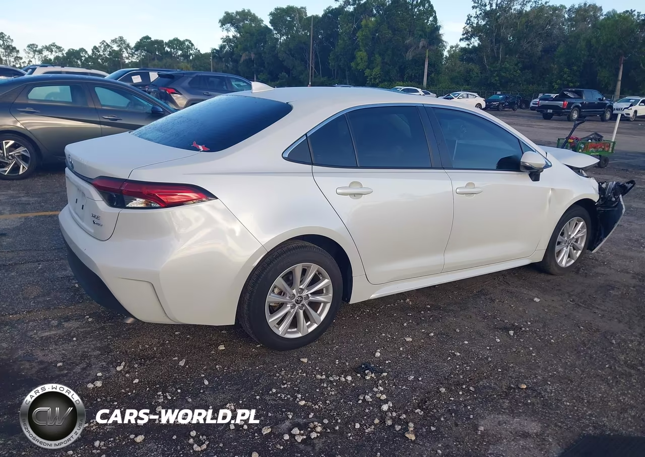 2025 Toyota Corolla Hybrid Xle VIN:JTDBCMFEXSJ039539 - 4