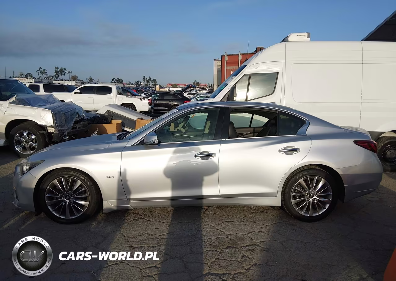 2018 Infiniti Q50 3.0T Luxe VIN:JN1EV7AP1JM358863 - 14