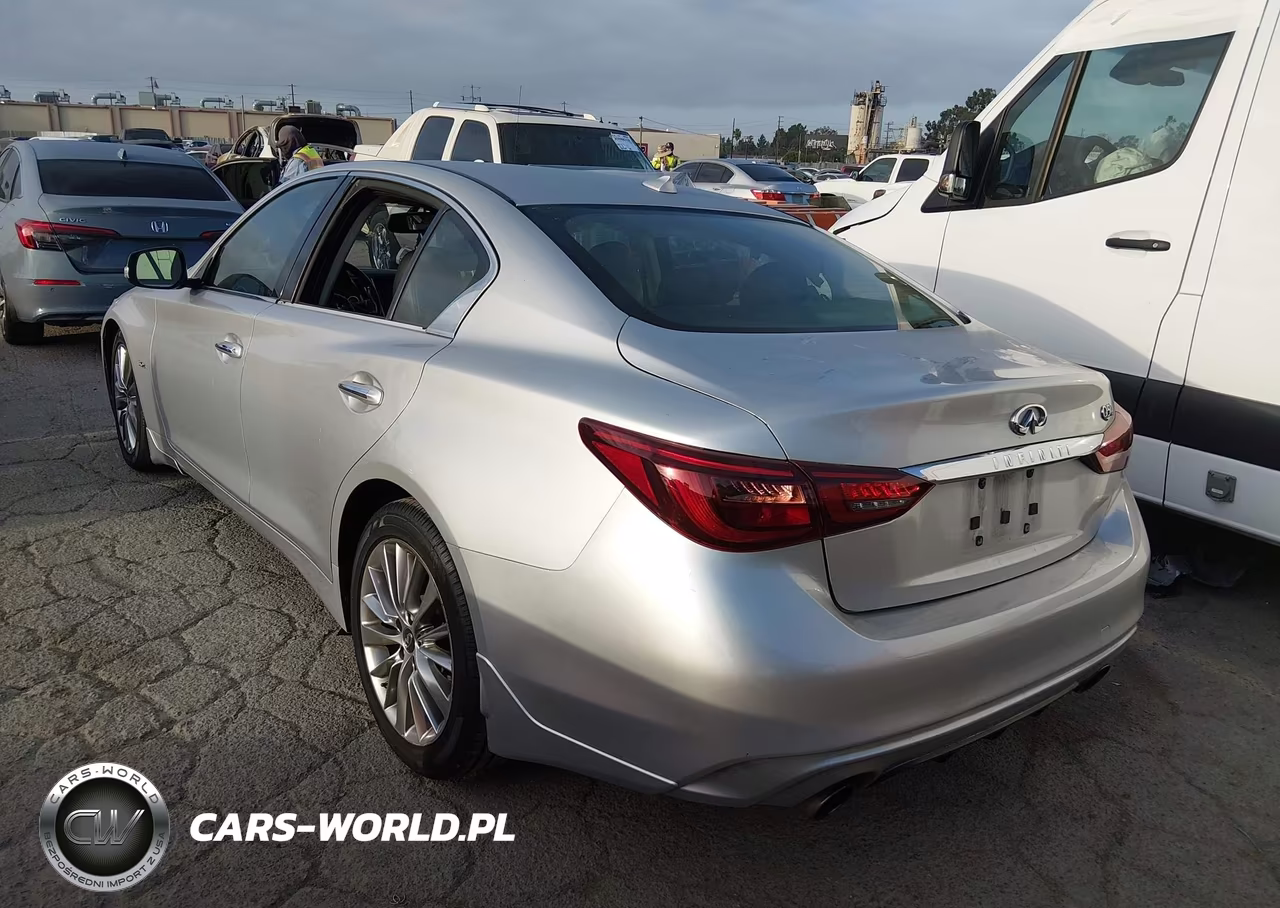 2018 Infiniti Q50 3.0T Luxe VIN:JN1EV7AP1JM358863 - 3