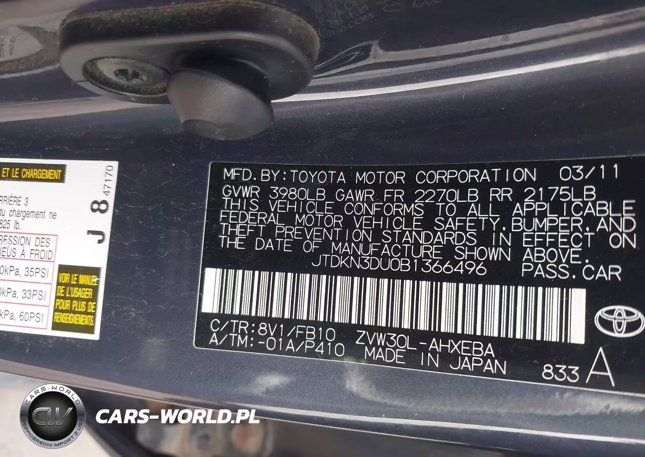 2011 Toyota Prius Two VIN:JTDKN3DU0B1366496 - 9
