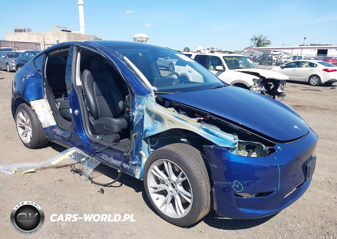 2023 Tesla Model Y Awd-Long Range Dual Motor All-Wheel Drive VIN:7SAYGDEE3PF850407 - 1