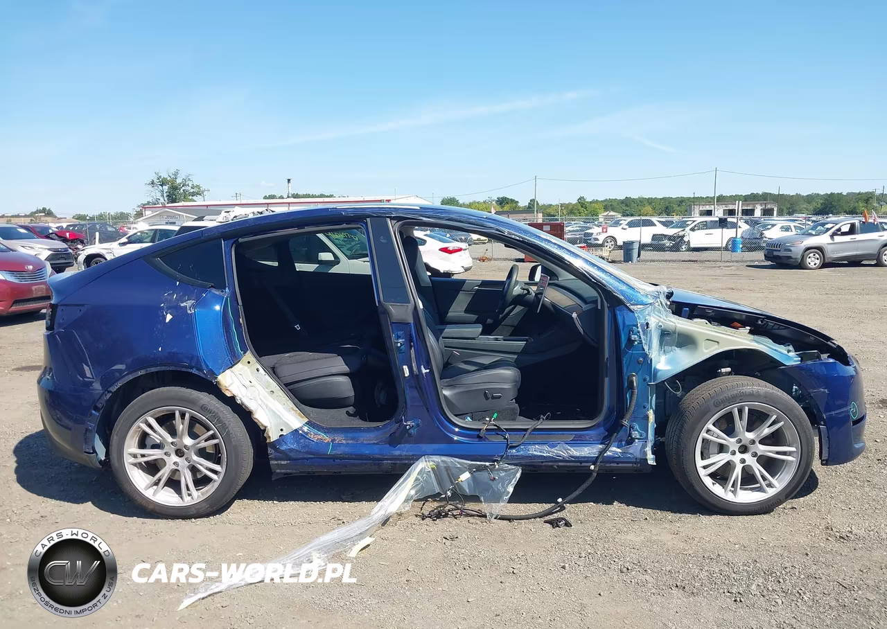 2023 Tesla Model Y Awd-Long Range Dual Motor All-Wheel Drive VIN:7SAYGDEE3PF850407 - 12