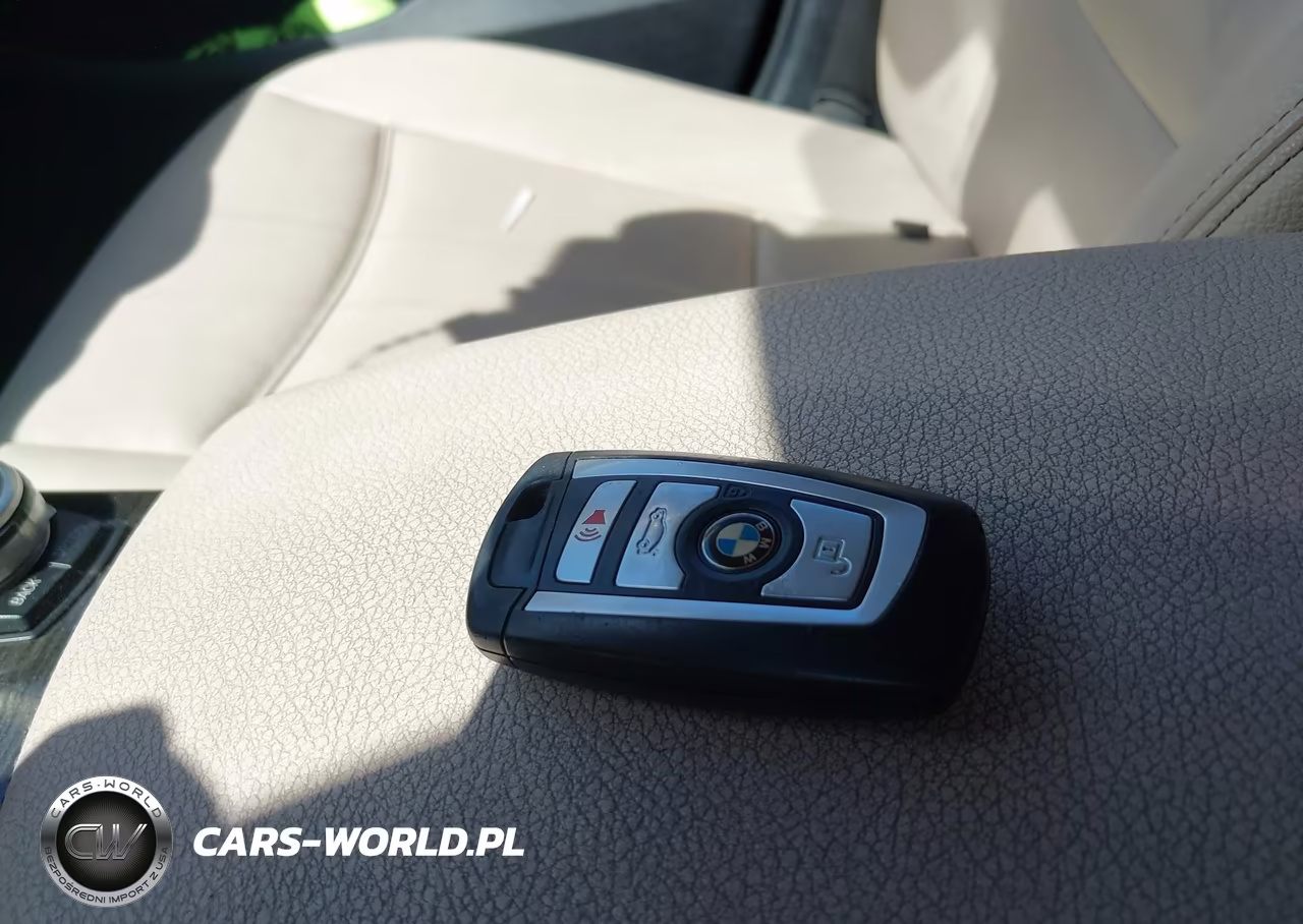 2015 BMW X4 xDrive28I VIN:5UXXW3C50F0F89552 - 11