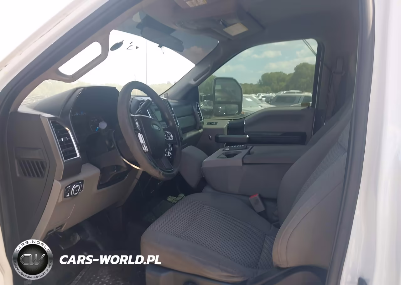 2017 Ford F-550 Chassis Xlt VIN:1FDUF5GT3HEC49271 - 6