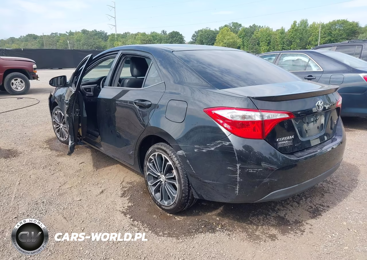 2015 Toyota Corolla S Plus VIN:2T1BURHE1FC451647 - 3