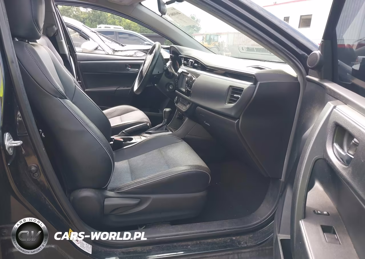 2015 Toyota Corolla S Plus VIN:2T1BURHE1FC451647 - 5