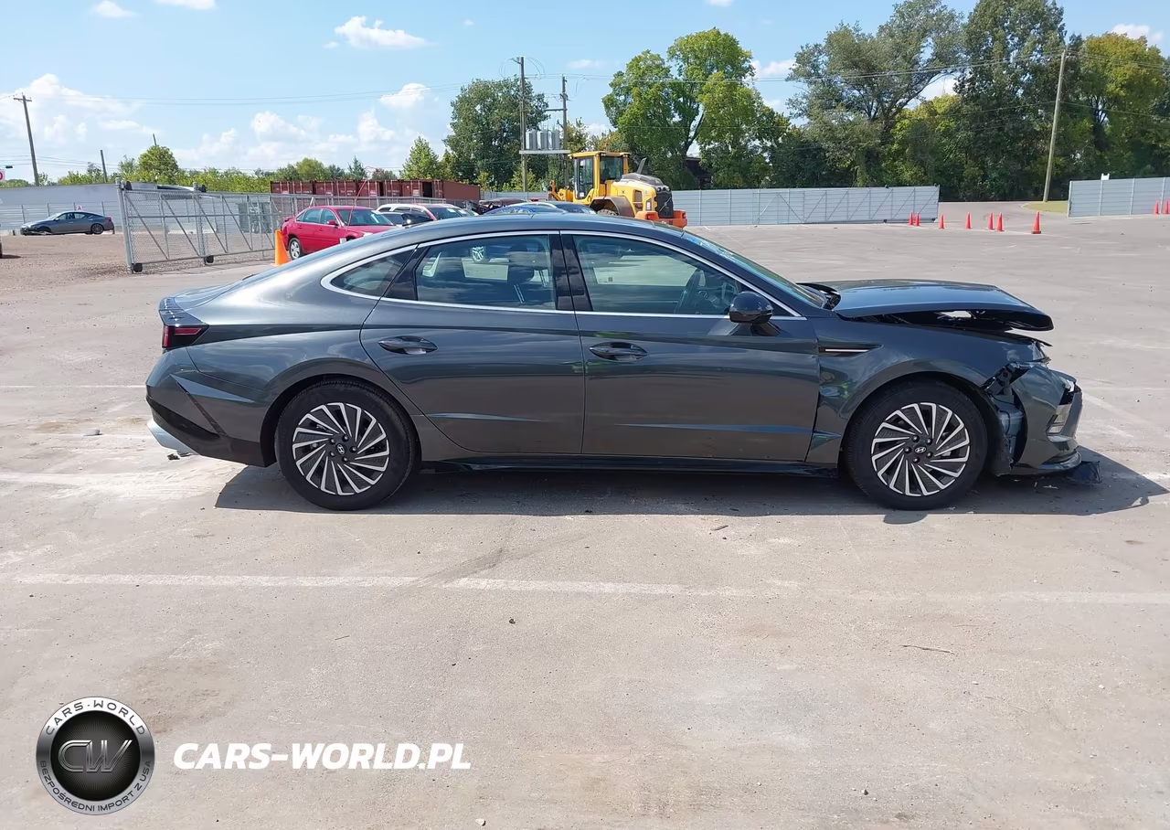 2026 Hyundai Sonata Hybrid Sel VIN:KMHL34JJ2TA153251 - 13