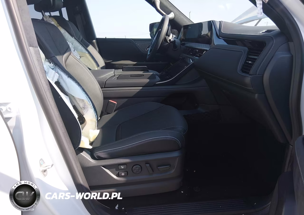 2027 Infiniti Qx80 VIN:JN8AZ3CC6V9640643 - 5